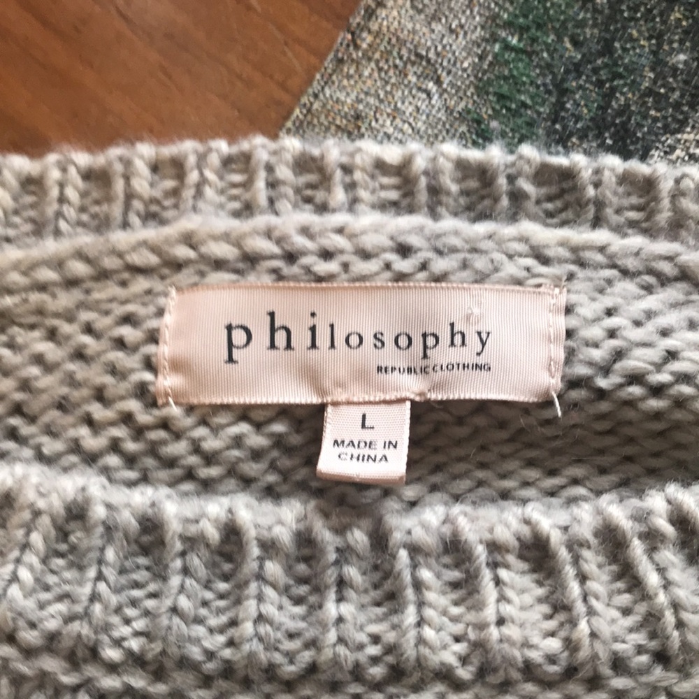 Sweater - Picture 3 of 4